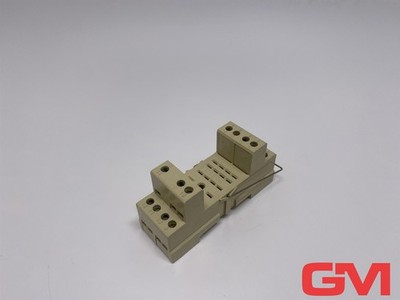 Finder Relaissockel RSS14 relay socket fuse 14 PIN 4PDT Relaisbasis beige