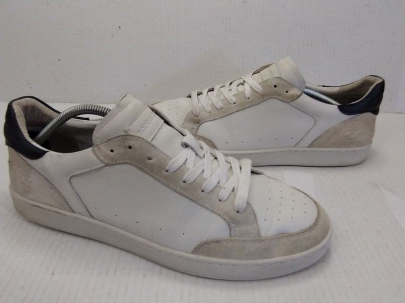 Rodd and Gunn Sussex Street Mens Sneaker Size US 11  EU 45 White Check All Pics 