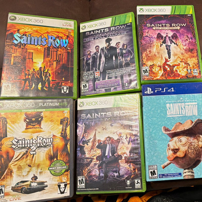 Saints Row 1-4 + Gat Out of Hell+ Collector Box PRISTINE condition. FULL SET