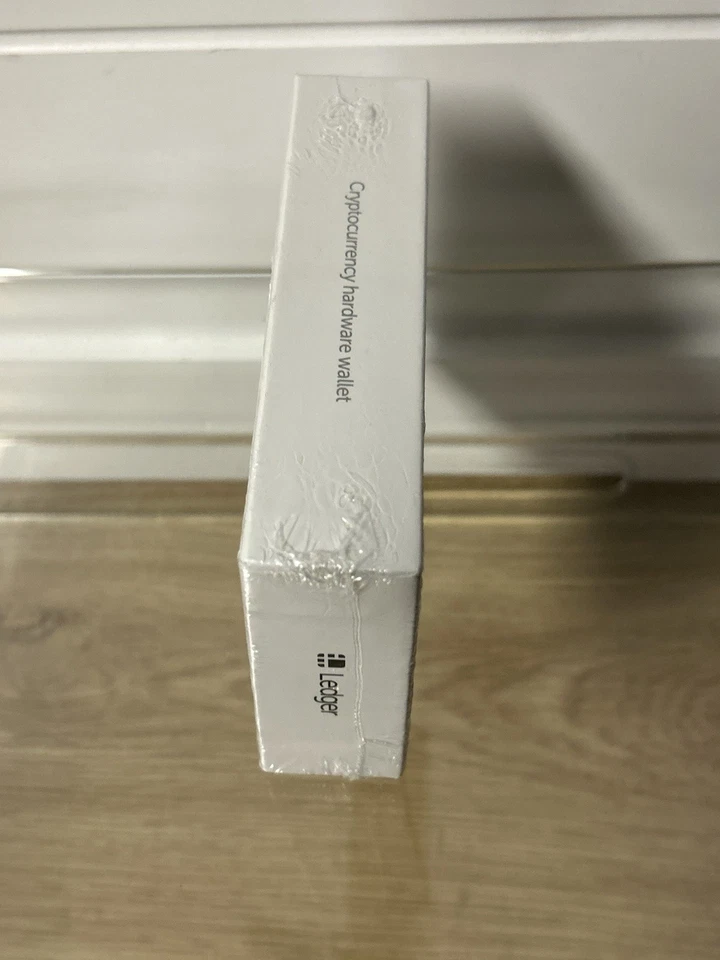 Cartera Ledger Nano S Crypto Hardware sin abrir sellada de fábrica Foto 4 de 4