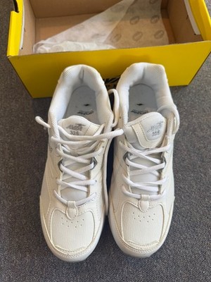 AVIA Women's Work/Walking Shoes - Oil & Slip Resistant size 10