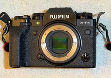 Fujifilm X-T4 26mp Mirrorless Digital Camera, Black Excellent Condition 