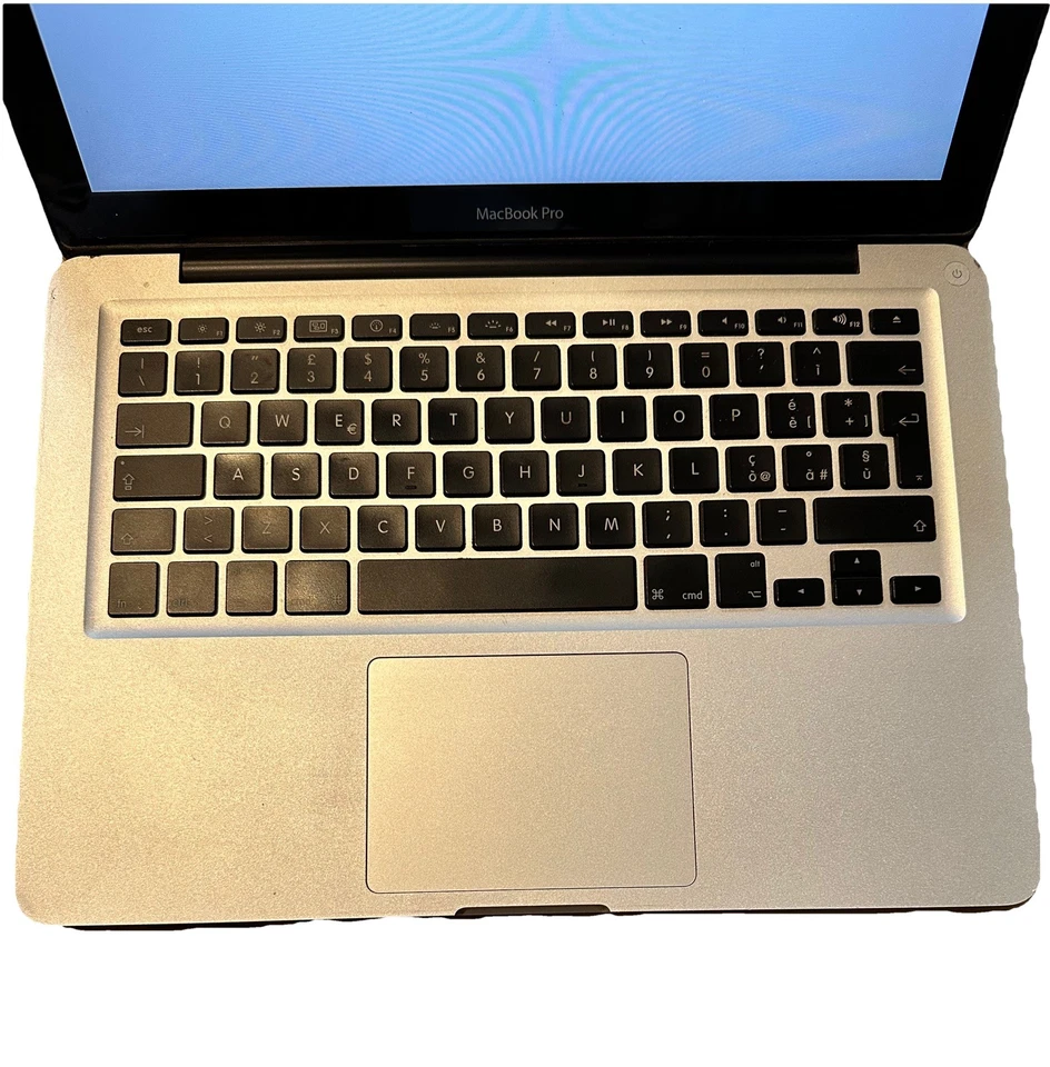 Apple MacBook Pro  A1278 13" Core i5 2.50GHz 4GB RAM 256GB SSD  - Image 4 of 4