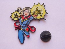 BIG pin s MARVEL AVENGERS CAPTAIN MARVEL NEUF