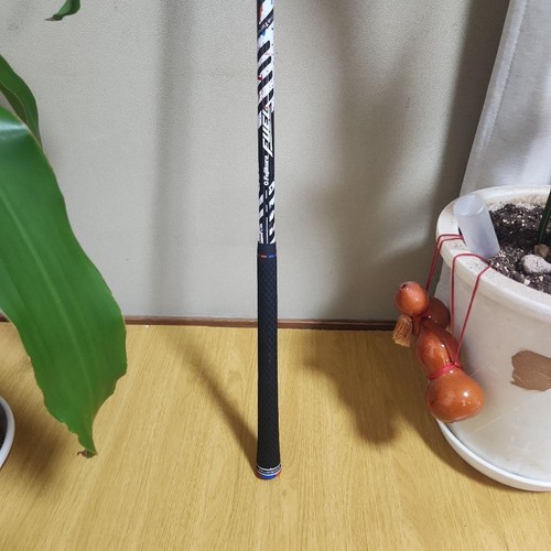 Fujikura Fuel R Graphite Shaft 3W with Cobra Grip Sleeve for TaylorMade SIM - Picture 9 of 12