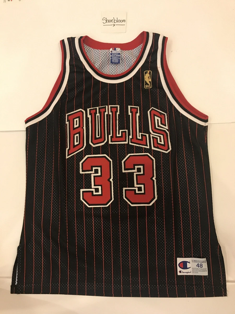 gold pippen jersey