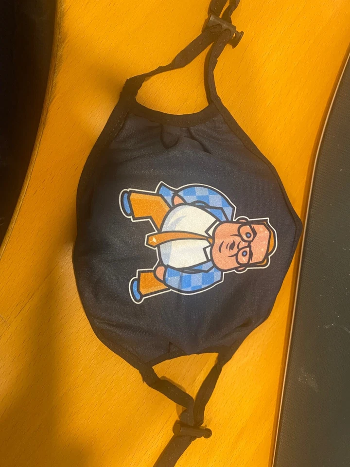 Chris Farley / Matt Foley SNL Adult Size Face Mask New Sealed Motivational Speak - Image 4 of 4