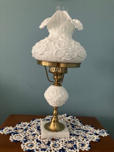 Fenton White Hobnail Lamp Milk Glass Melon 3-Way Light Vintage