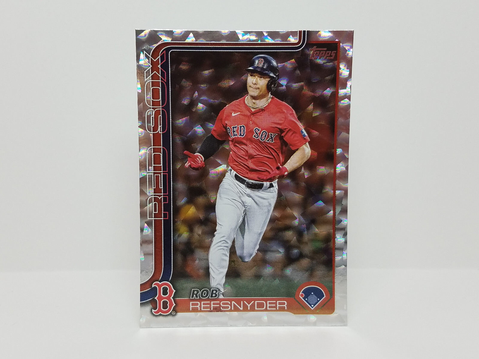 2025 Topps #112 Rob Refsnyder, Red Sox - Silver Crackle Foilboard Parallel