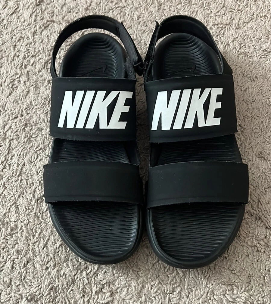Womens Nike Tanjun Sandals Size 10 eBay