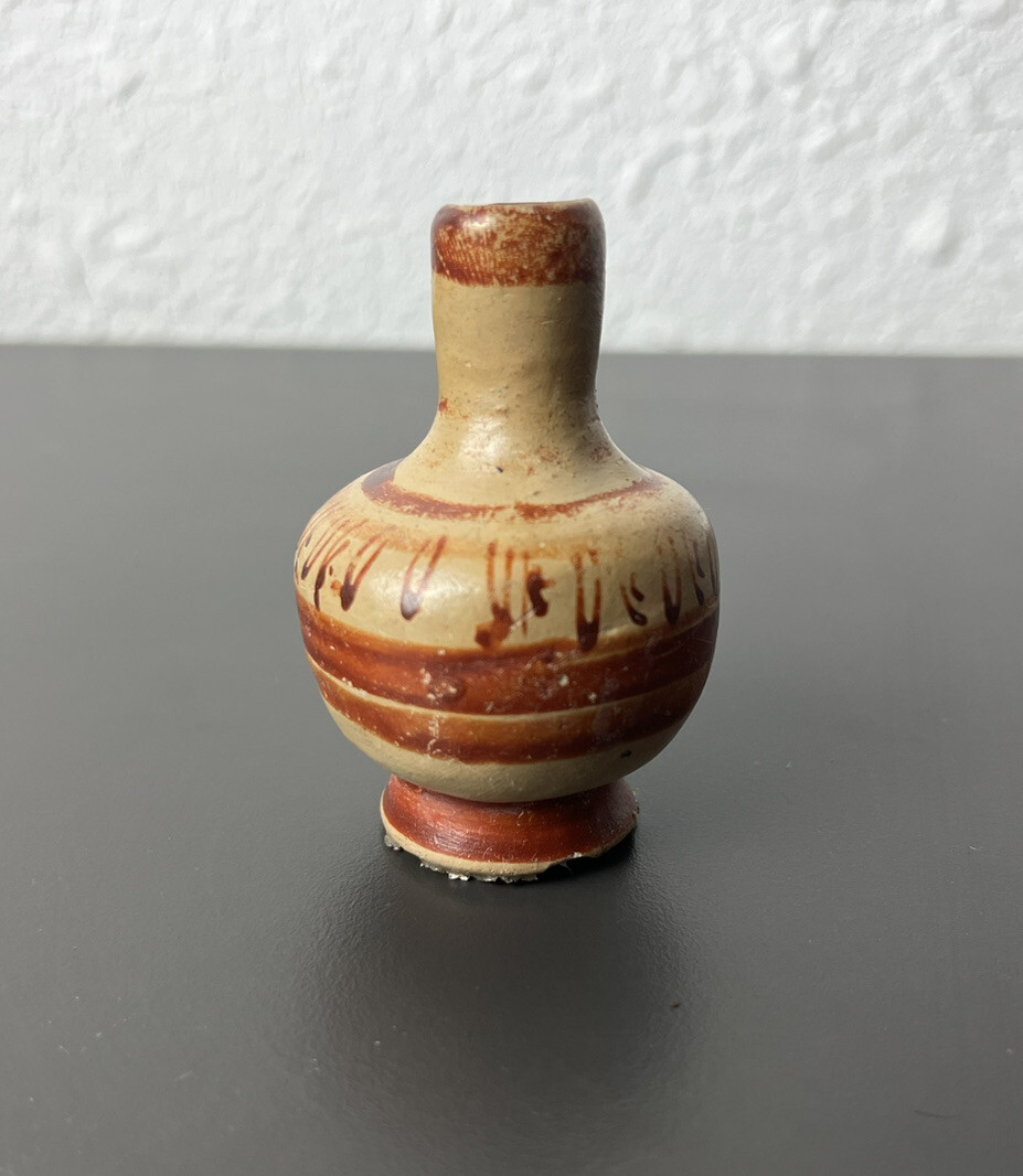 Picture 1 of 3