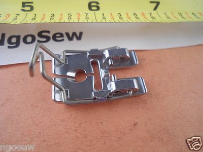 BRAIDING PRESSER FOOT SNAP-ON (820230-096) w/ IDT WALKING FOOT PFAFF 1000-7570