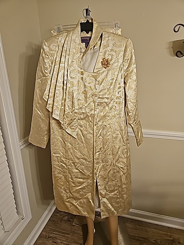 Blessing From Heaven Women's Cream And Gold Two Piece Skirt Suit
