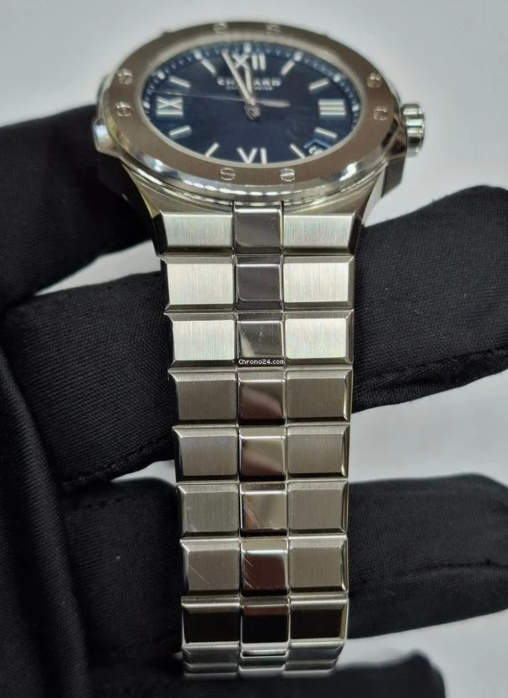 Chopard Alpine Eagle Large. B17682 - image 4