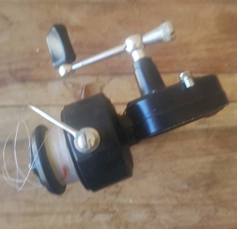 Trois modèles de moulinets à tambour garcia, mitchell, 408