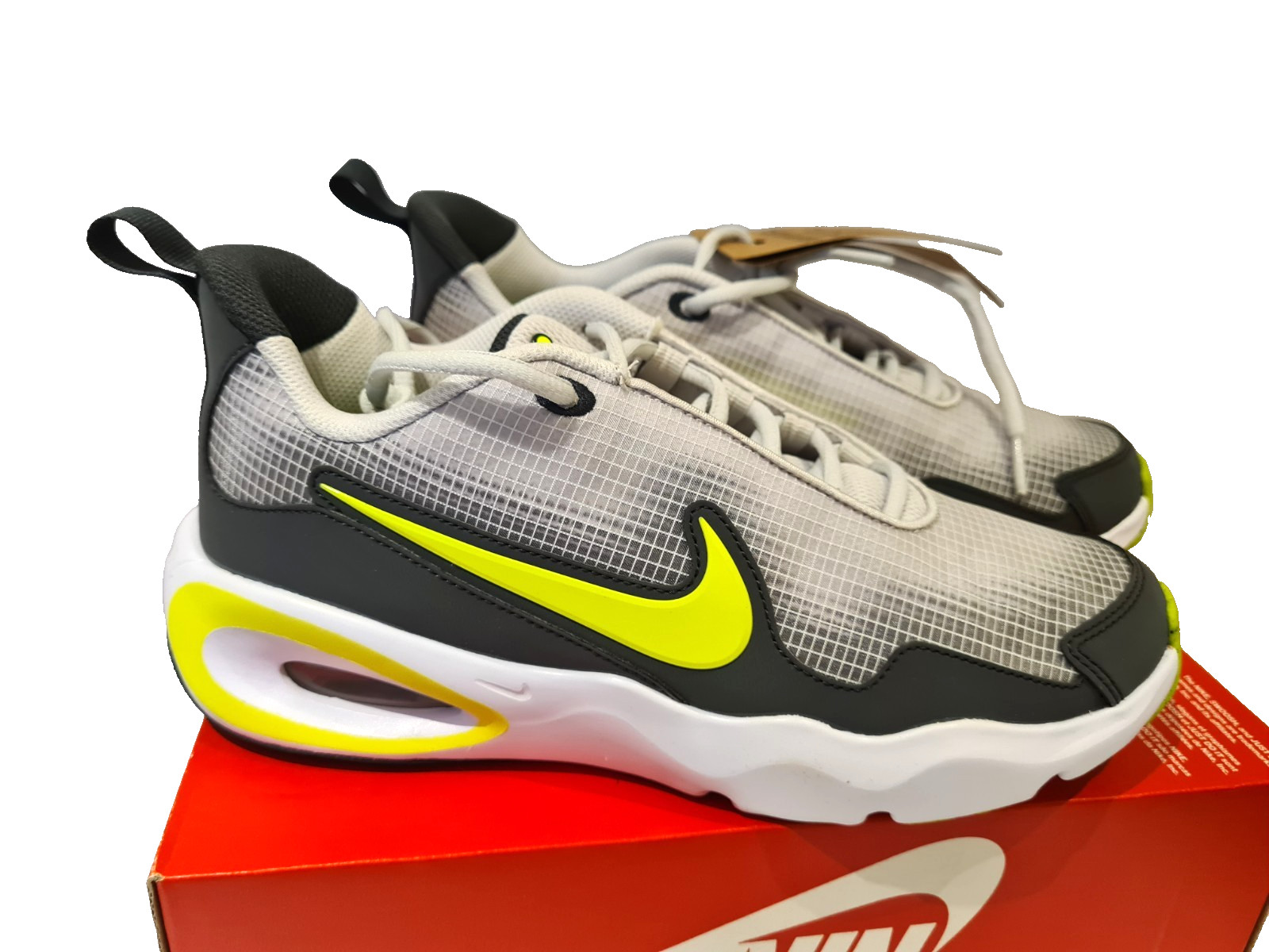 Nike Air Max Nova Trainers Size UK 5.5 EU 38.5 New Without Box Lid