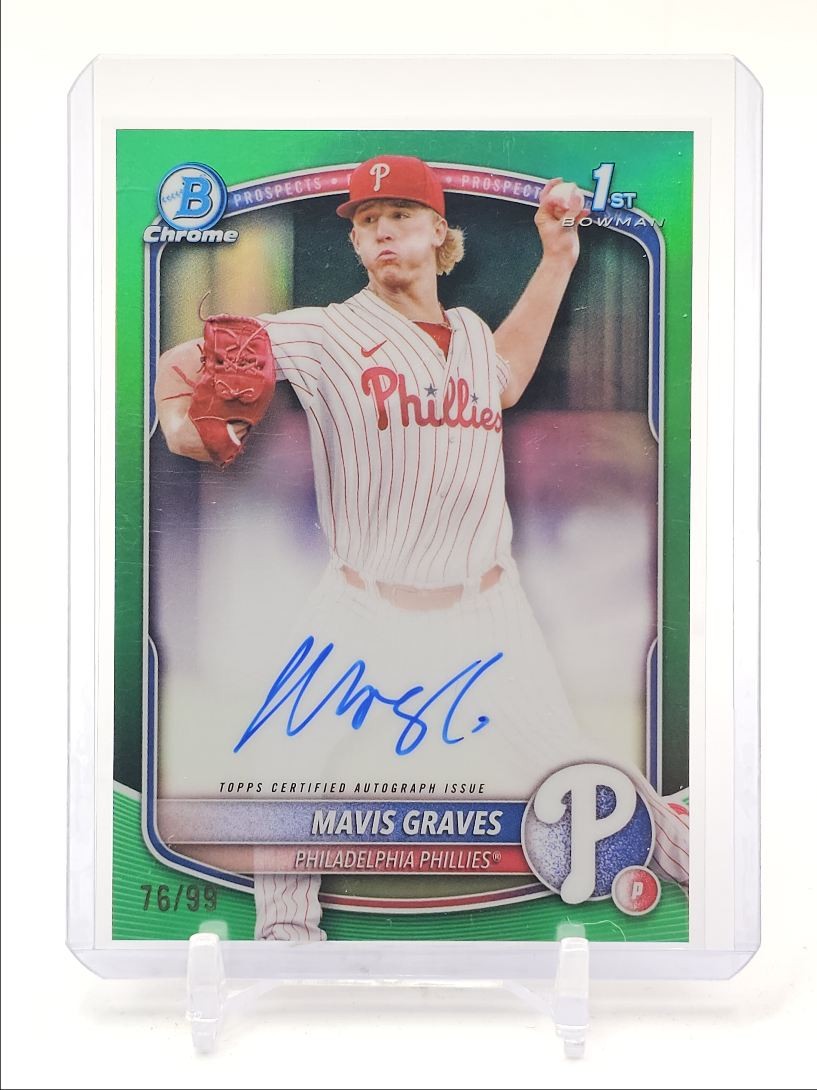 MAVIS GRAVES 2025 BOWMAN CHROME 1ST AUTOGRAPH GREEN REFRACTOR AUTO /99 Q3917