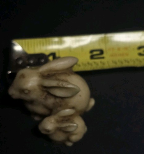 Resin Bunny Rabbits Miniature Figurine Mother & Baby Made in Italy Vintage - Picture 4 of 4