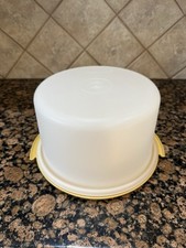Vintage Tupperware Cake Keeper Yellow
