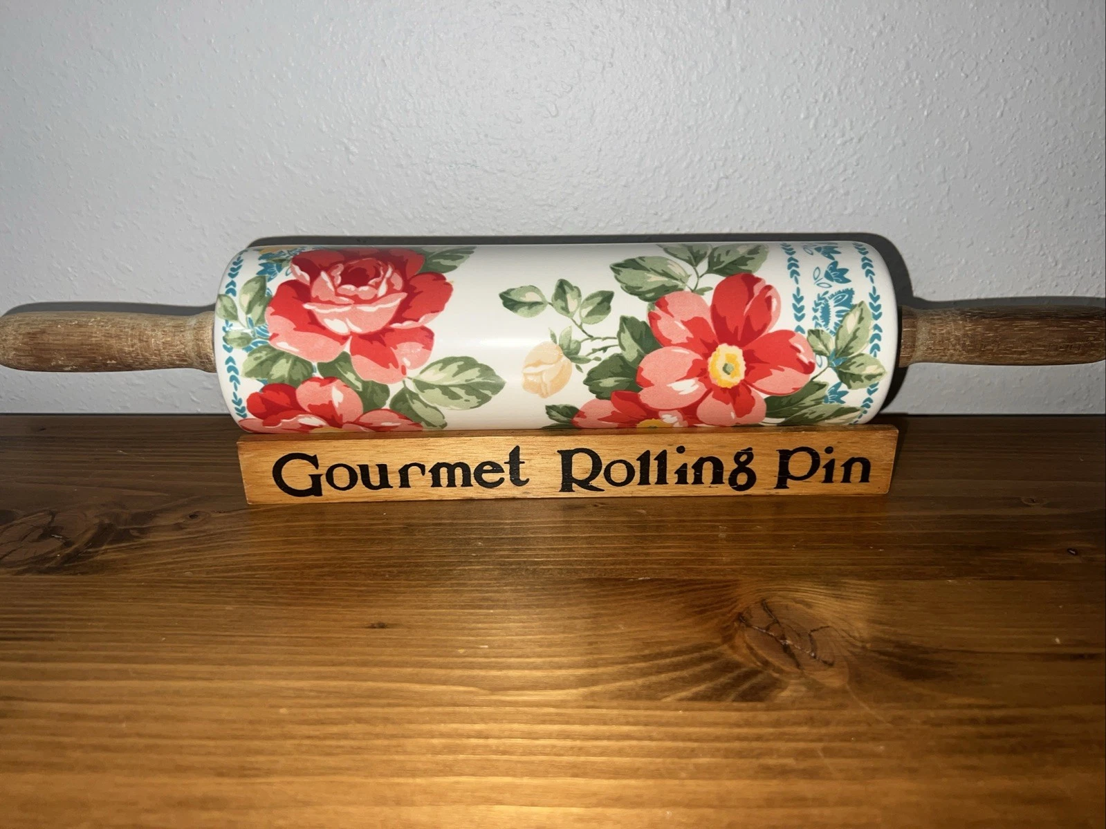 Pioneer Woman Vintage Floral Print Ceramic Rolling Pin Wood Handles W Stand