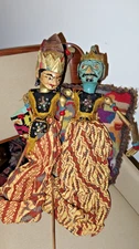 pair of INDONESIA WAYANG GOLEK ROD PUPPETs
