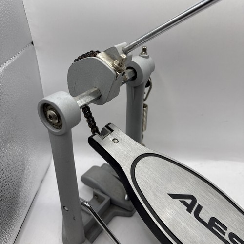 Alesis Kick Drum And Chain Drive Kick Drum Foot Pedal Tested DM7X - Picture 3 of 8
