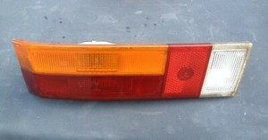 VW Passat B1 Typ 32 Rücklicht Rückleuchte Taillight mit Lampenträger links (R28)
