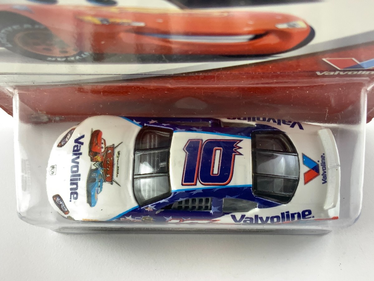 Hot Wheels Special Edition Disney Pixar Cars Valvoline 10 Scott