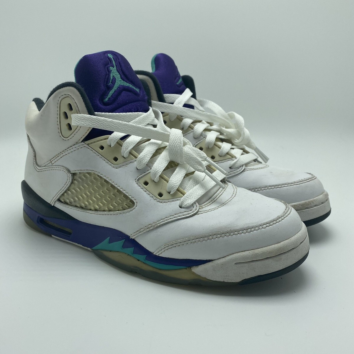 2012 Air Jordan Retro 5 “Grape” GS Sneakers Size 5.5Y No Box