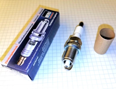 BERU Z203 (14FR-8LU2) ultra Zündkerze spark plug NEU OVP  0002330794 - Bild 1 von 3