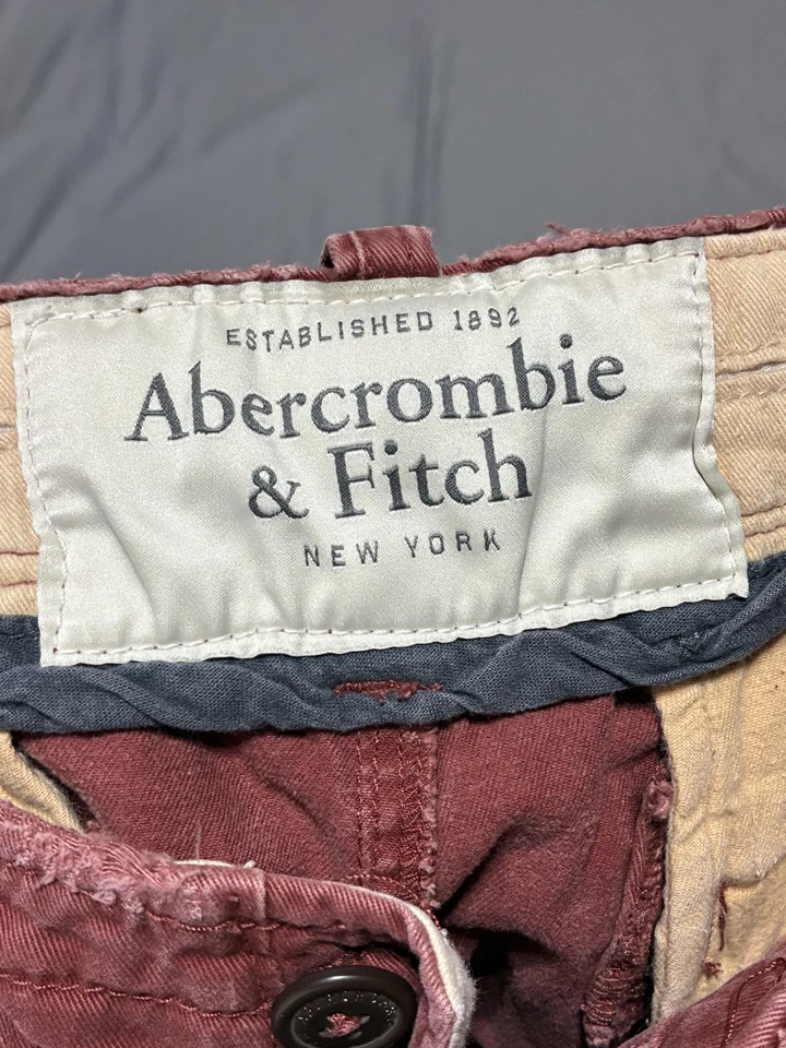 Vintage Abercrombie Fitch Shorts Mens 30 Red Heavyweight Moose Preppy Y2K Faded - Image 3 of 4