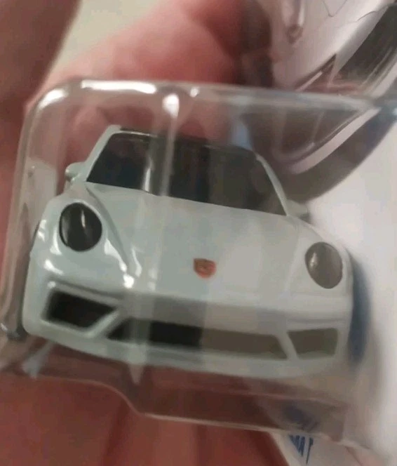 Hot Wheels 2026 Porsche 911 Carrera T 1:64 First Edition - Immagine 2 di 4