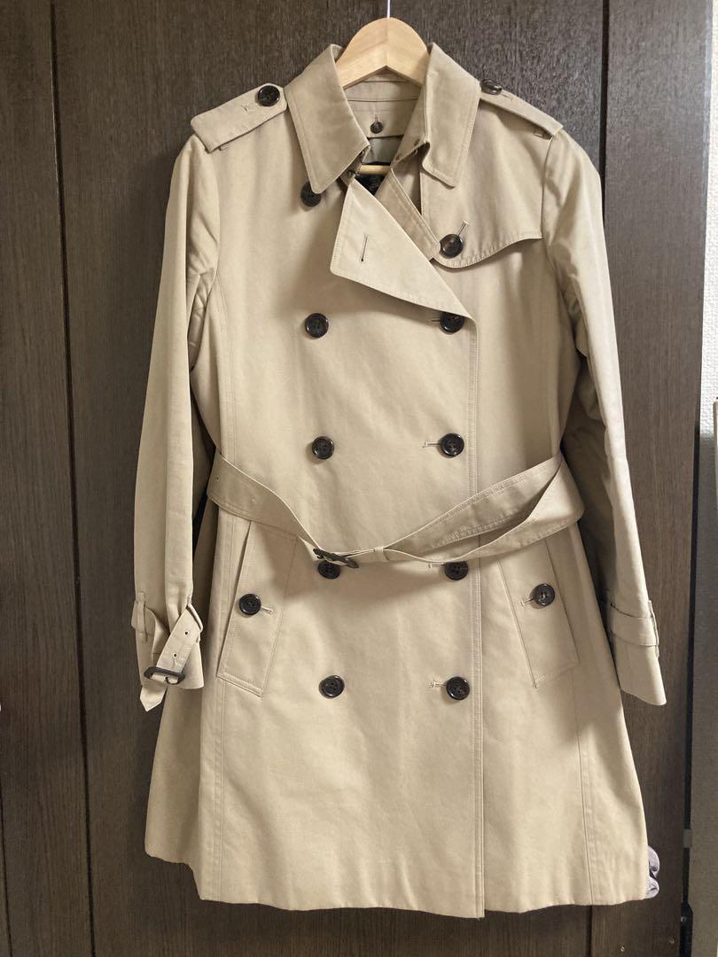 (玉虫)Burberry London trench coat Burberry London trench coat with a waist belt Size: 38 Black