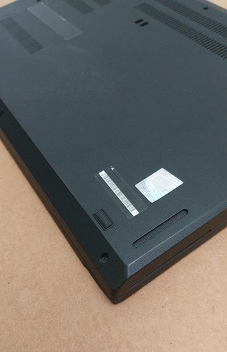Lenovo ThinkPad L14 Gen 2 14" FHD i7-1165G7 8GB RAM 256GB SSD - PARTS ONLY - Afbeelding 13 van 15