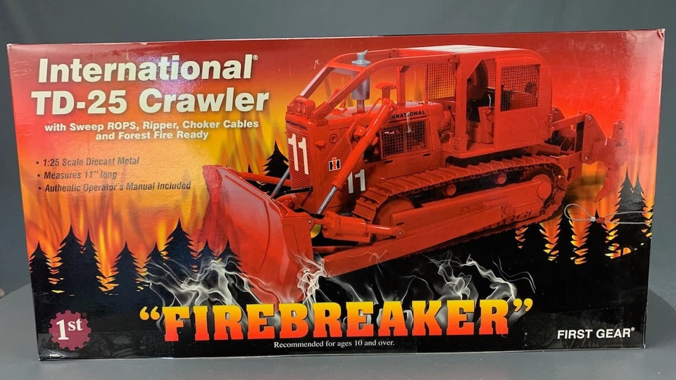 1/25 First Gear 40-0129 Firebreaker TD-25 Crawler w/Sweep, Winch D0457 LZ - Image 2 of 4