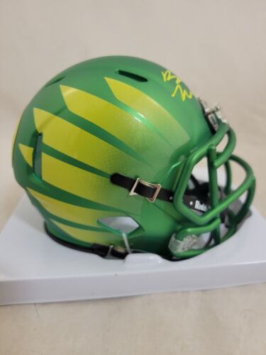 BO NIX SIGNED OREGON DUCKS ALTERNATE SPEED MINI HELMET BECKETT QR - Picture 3 of 4