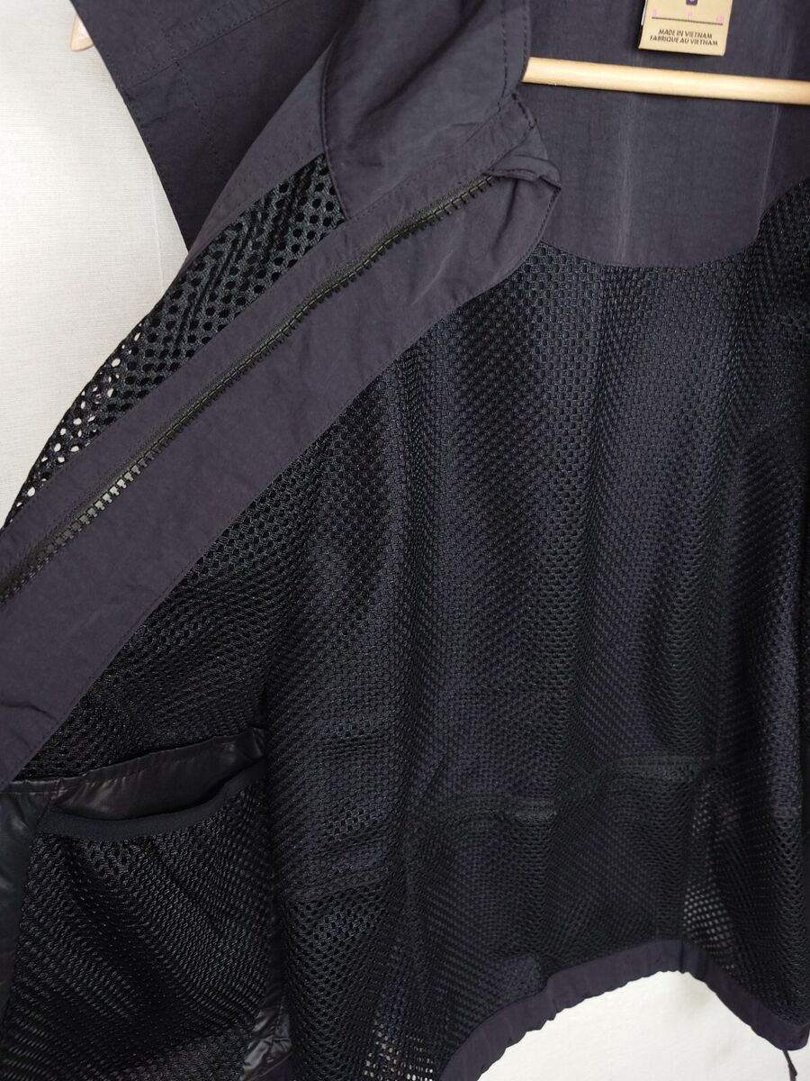 Nike ACG Full Zip Vest 'Triple Black' BQ3619-010 Men's Size Nike ACG Full Zip Vest 'Triple Black' BQ3619-010 Men's Size