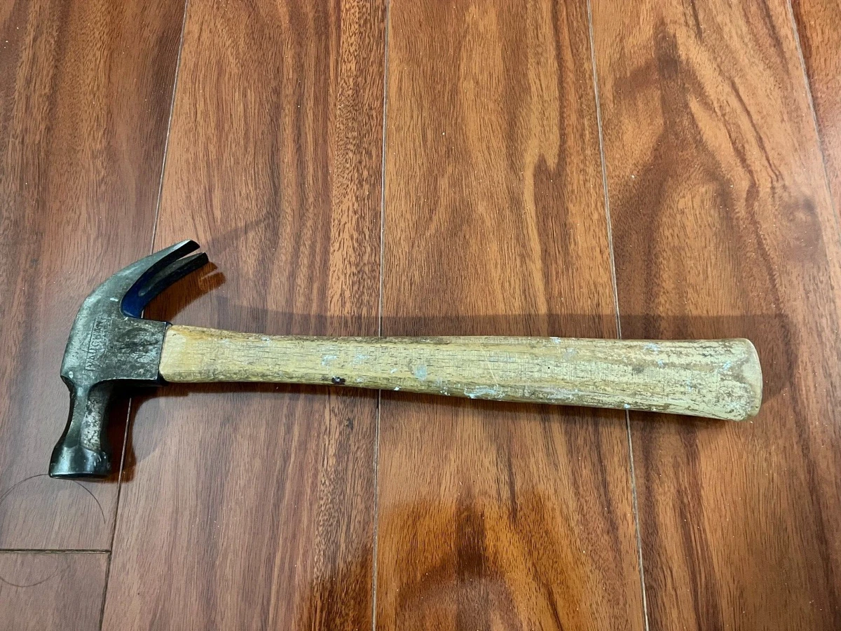VINTAGE VAUGHAN 13 OZ V13 CARPENTER CLAW HAMMER ORIGINAL WOOD HANDLE MADE USA