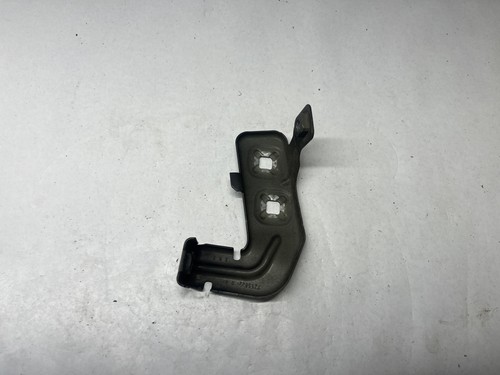 BMW 4 Coupe F32, F82 2013 Vorderer Rechter Kotflügelhalter 7255822 7255822-04