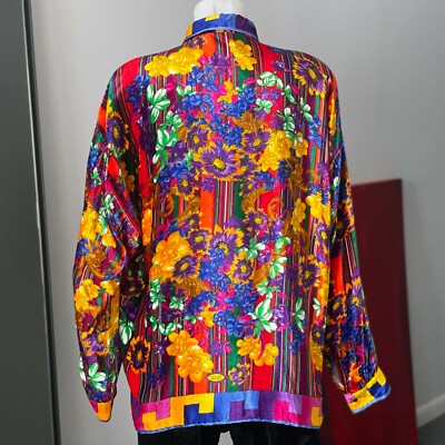 GIANNI VERSACE シルク100% 花柄 シャツ メデューサ 金ボタン GIANNI VERSACE シルク100% 花柄 シャツ メデューサ 金ボタン