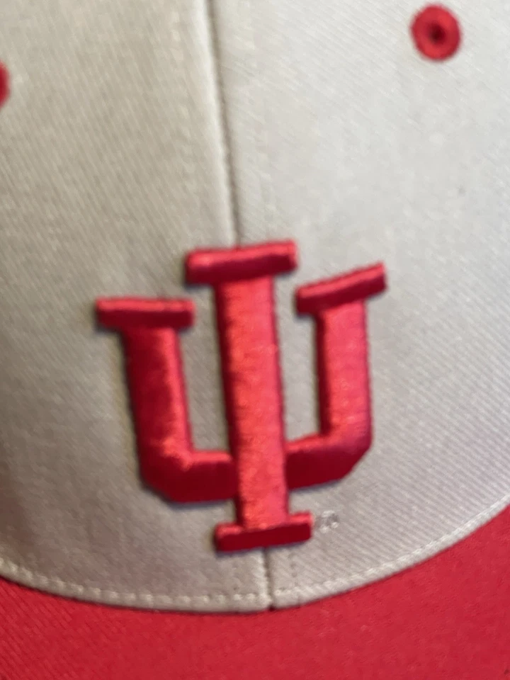 Indiana Hoosiers adidas On-Field Baseball Fitted Hat - Gray EUC Fitted 7 3/8 - Image 2 of 4