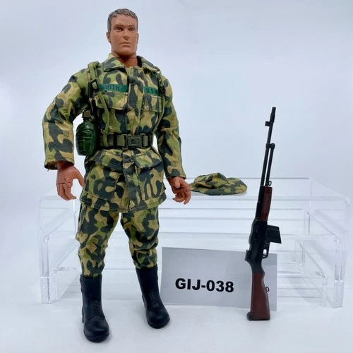 038 GI Joe 12 inch Woodland camo “Smith” USMC 1:6 Action Figure with Accessories
