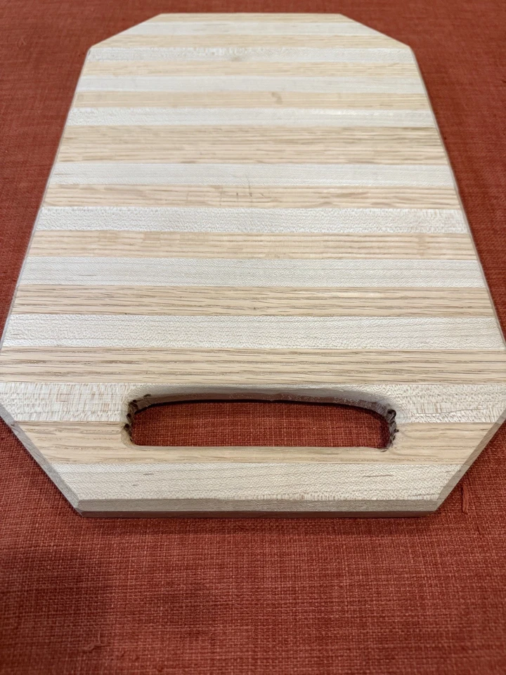 Handmade Wood Cutting Board Oak Maple Charcuterie Chopping Block with handle - Image 4 of 4