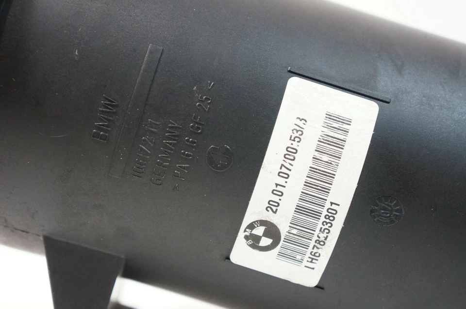 02-2013 宝马 e60 e61 e63 e64 e65 e66 动力转向油箱瓶 — 第 4/4 张图片