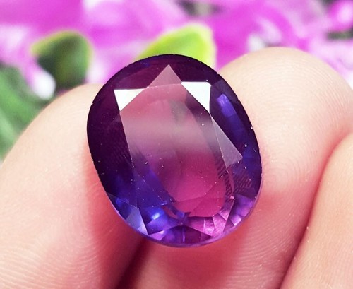 Pietra Preziosa Sciolta Certificata Taaffeite Forma Ovale Naturale 14,15 Ct Con Omaggio - Foto 4 di 9