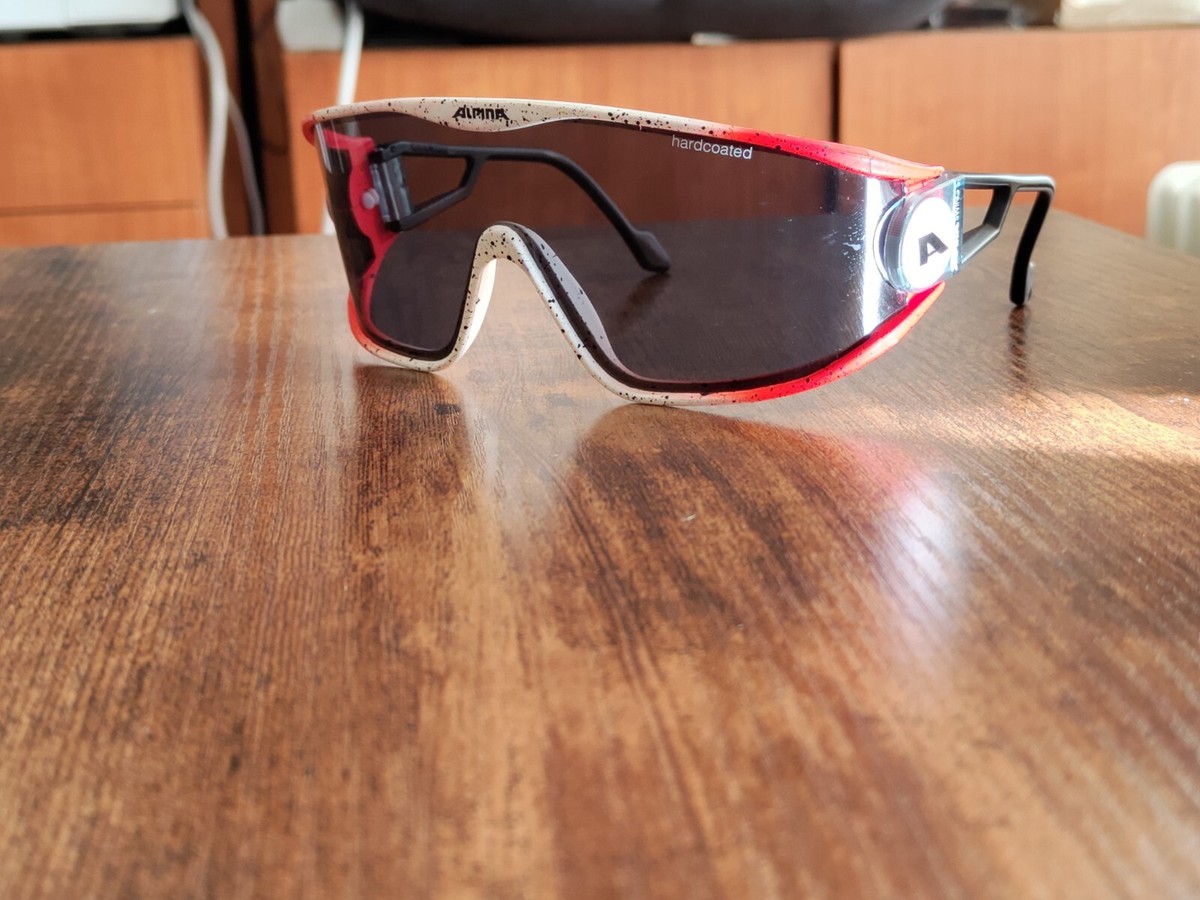ALPINA サングラス　ヴィンテージ Vintage Alpina Swatch Shield Sunglasses Yellow 1980s Macho