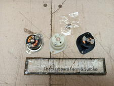 NOS Hubbell Electric Midget Twist-Lock Receptacle 7487 3 Wire 15-A 125/250 V