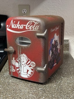 Fallout Nuka Cola Mini Fridge: Maximus Edition