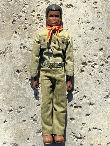 STEVE BOY SCOUT Vintage 1974 Black Kenner Action Figure Cub Scouts Doll 9" #7005