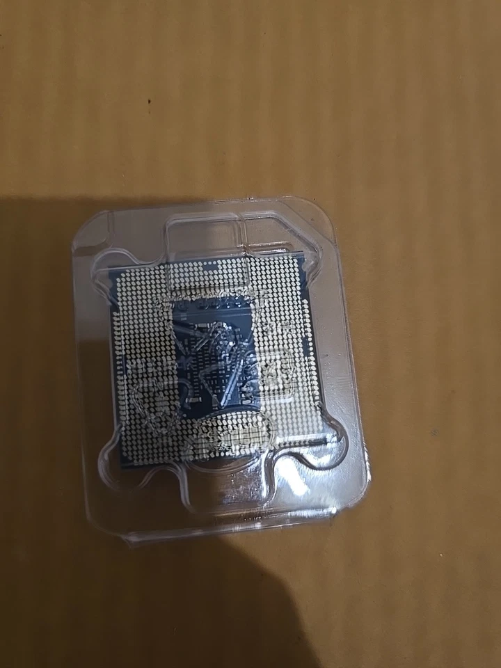 Intel G4520 2x 3.6GHz Socket FCLGA 1151 3MB CPU Processor  SR2HM - Image 2 of 3